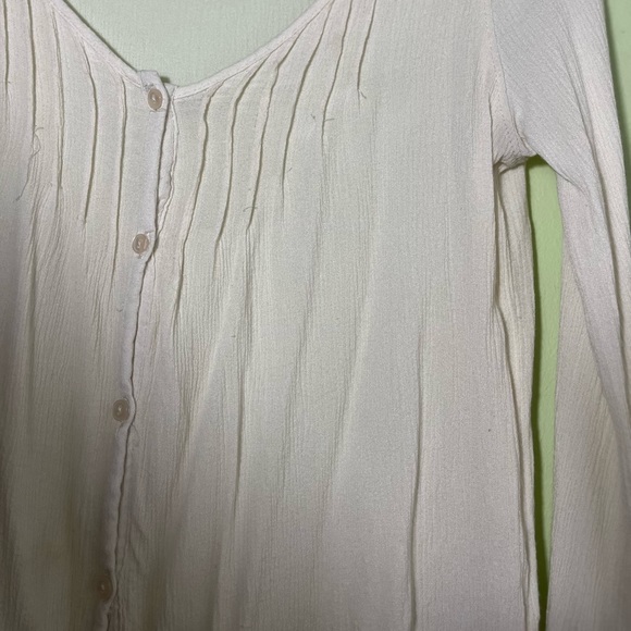 Aeropostale Women’s Button Up Cardigan - Picture 2 of 5